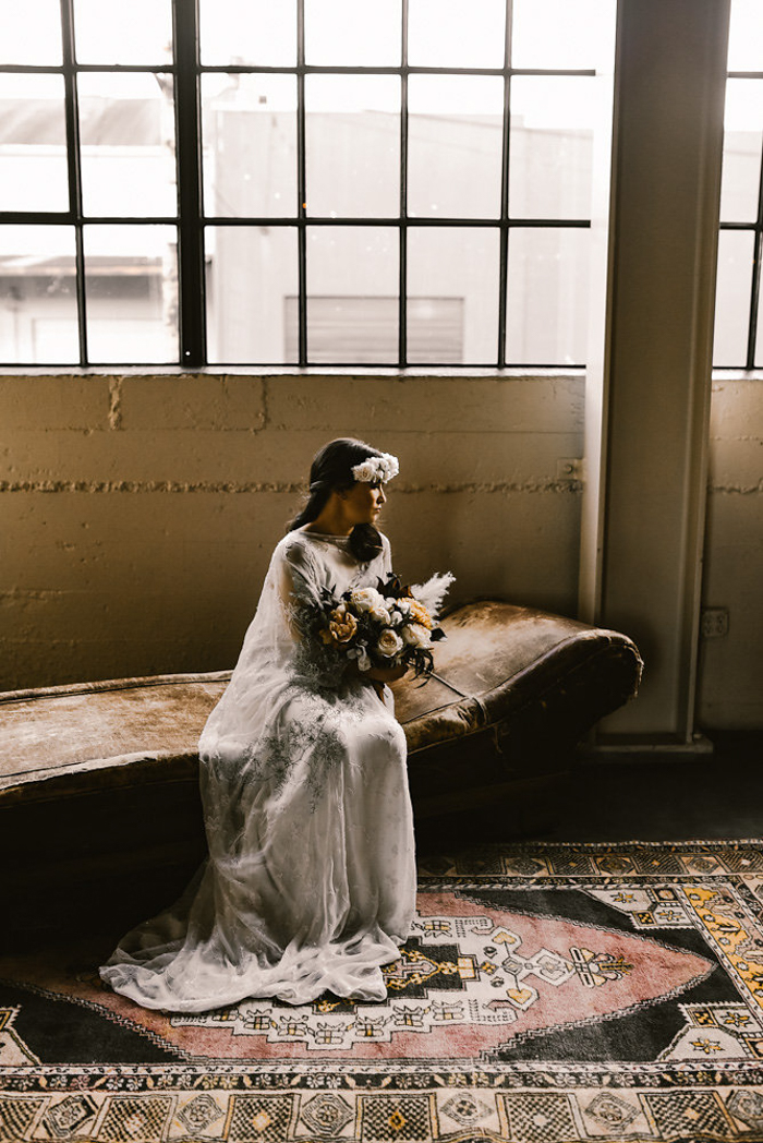 castaway-portland-wedding-inspiration-in-autumnal-neutral-tones-21