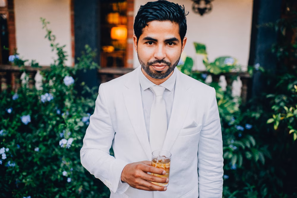 Romantic-Puerto-Rican-Wedding-Hacienda-Siesta-Alegre-Evan-Rich (24 of 47)