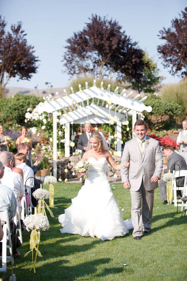 grey and yellow wedding in Napa Valley photos by K Stone Photography | via junebugweddings.com grey and yellow wedding in Napa Valley photos by K Stone Photography | via junebugweddings.com