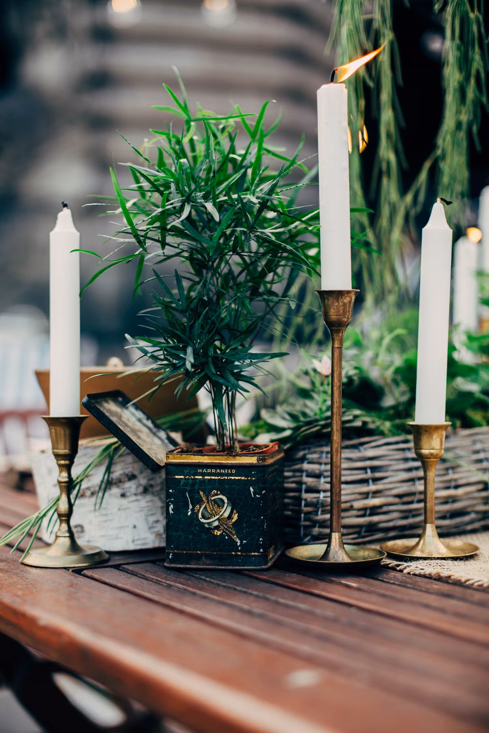 Parisian-Elopement-Inspiration-on-the-Seine-River-Pierre-Atelier-Paris-095