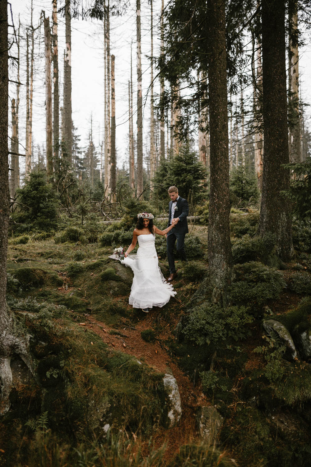 Dreamy-Wedding-Photo-Shoot-in-the-Rain-Kevin-Klein-2705