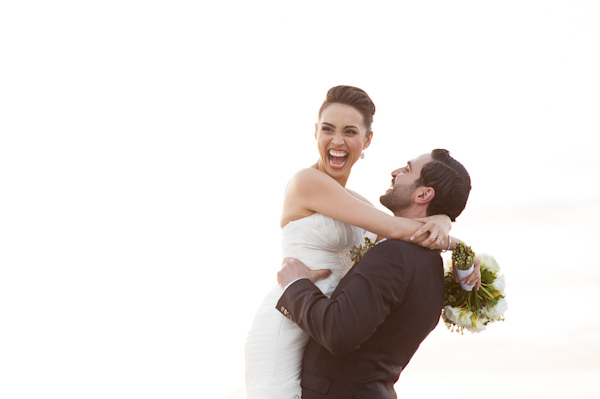 glamorous eco friendly jewish wedding at AT&T center in Los Angeles, California, photos by Callaway Gable | via junebugweddings.com glamorous eco friendly jewish wedding at AT&T center in Los Angeles, California, photos by Callaway Gable | via junebugweddings.com