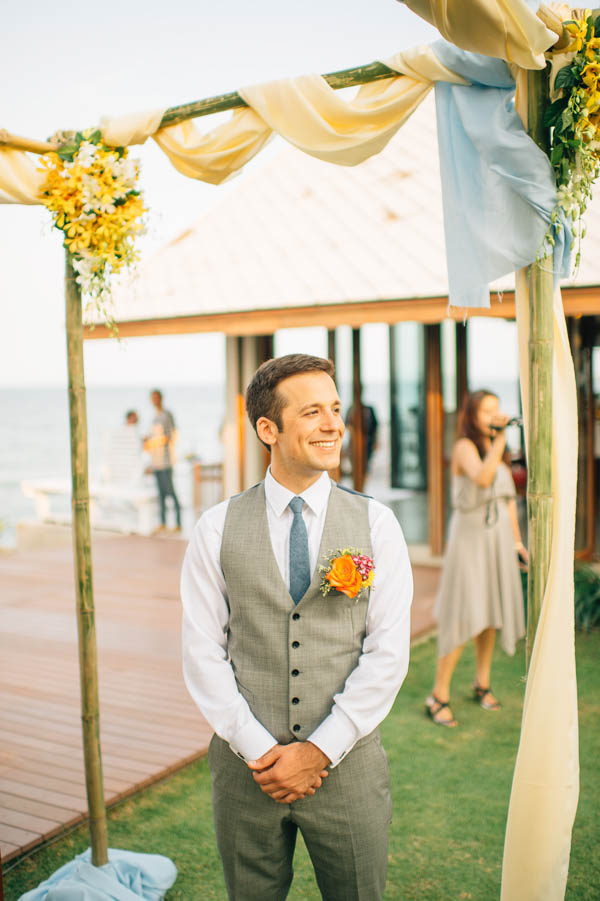 groom's reaction to bride groom's reaction to bride