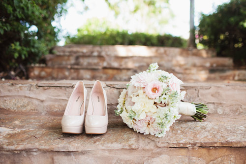 Pretty, classic, pink wedding in Maui from Sweet Pea Events with photos by Sarah & Rocky Photography | via junebugweddings.com Pretty, classic, pink wedding in Maui from Sweet Pea Events with photos by Sarah & Rocky Photography | via junebugweddings.com