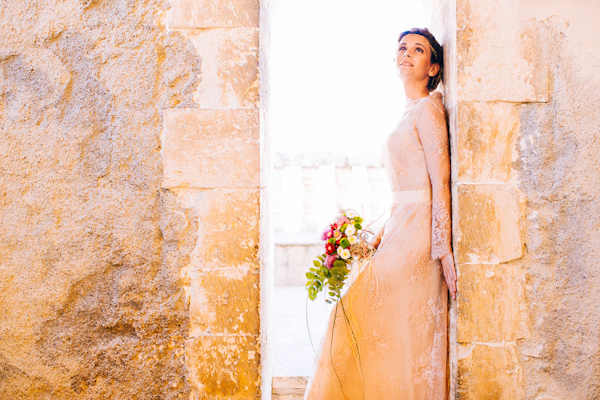 elopement inspiration photo shoot in Sicily, Italy with photography by Stefano Santucci | via junebugweddings.com elopement inspiration photo shoot in Sicily, Italy with photography by Stefano Santucci | via junebugweddings.com