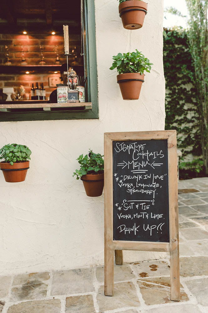 Classy-Emerald-and-Gold-Wedding-at-The-Villa-San-Juan-Capistrano (26 of 33)