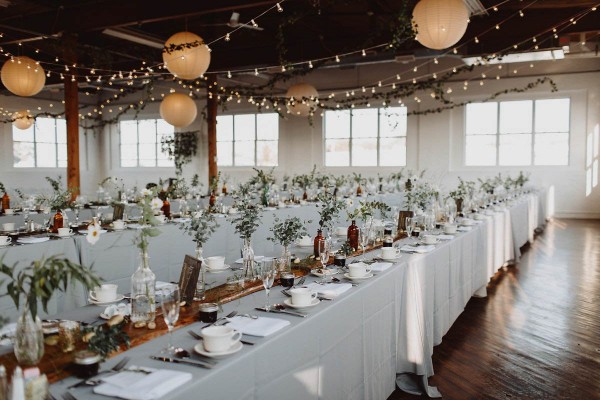 Earthy-Modern-Wedding-Reading-Art-Works-With-Love-and-Embers-41-of-56-600x400