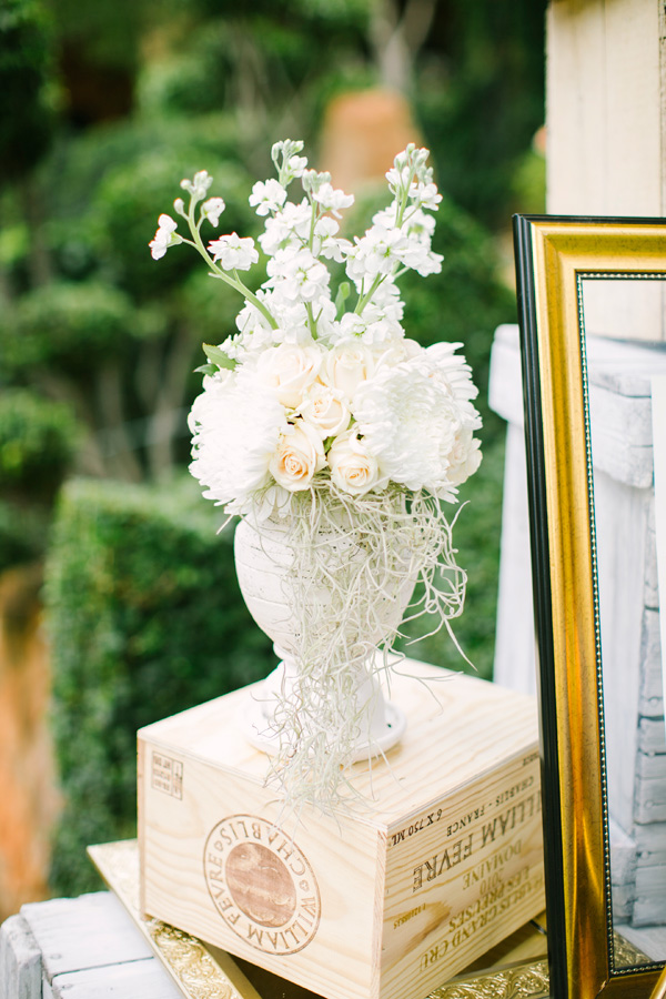 gold and cream wedding in Johannesburg, South Africa, photo by Adam Alex | via junebugweddings.com gold and cream wedding in Johannesburg, South Africa, photo by Adam Alex | via junebugweddings.com