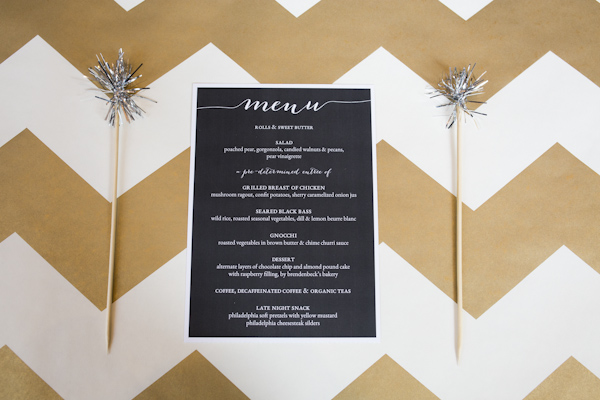 black, white, gold and silver New Year's Eve wedding, photos by Asya Photography | via junebugweddings.com black, white, gold and silver New Year's Eve wedding, photos by Asya Photography | via junebugweddings.com