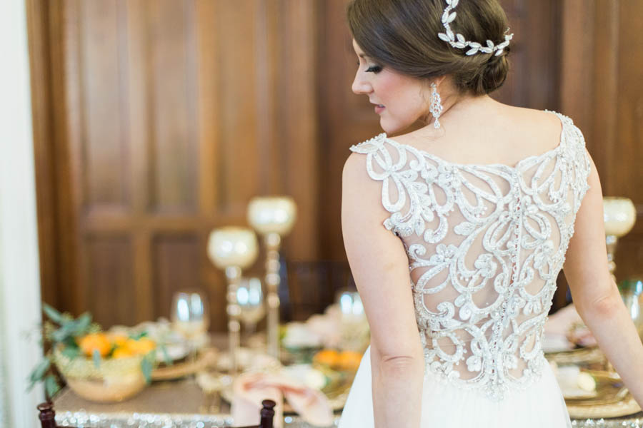 Orange-and-Gold-Mediterranean-Wedding-Inspiration-at-The-Parador-Jessica-Pledger-Photography-17