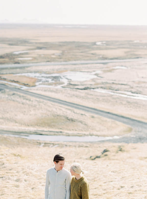 Intimate-Iceland-Engagement-Capyture (17 of 19)