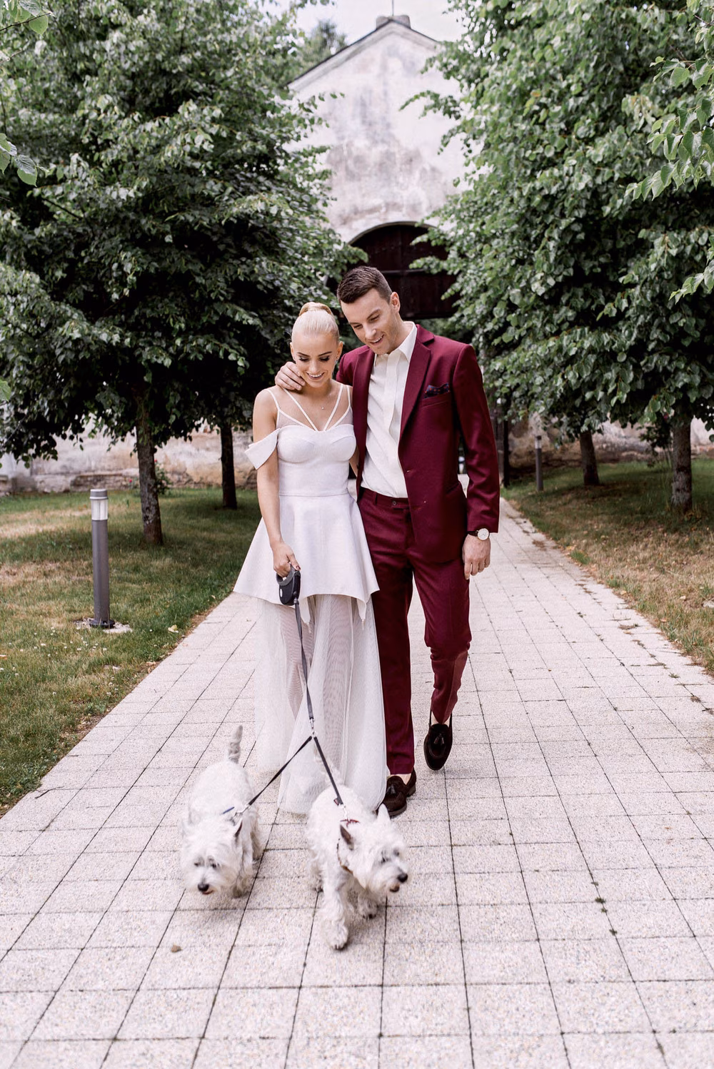 Fashionable-White-Marsala-Wedding-Lithuania-Linas-Dambrauskas-Photography-9