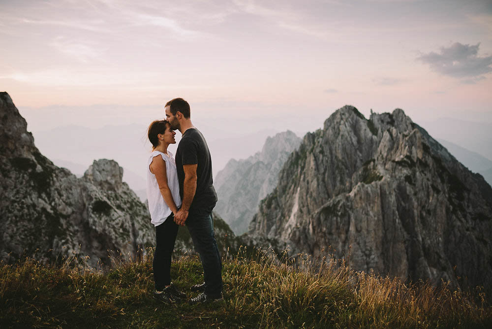 Adventurous-Engagement-Shoot-in-the-Julian-Alps (25 of 28)