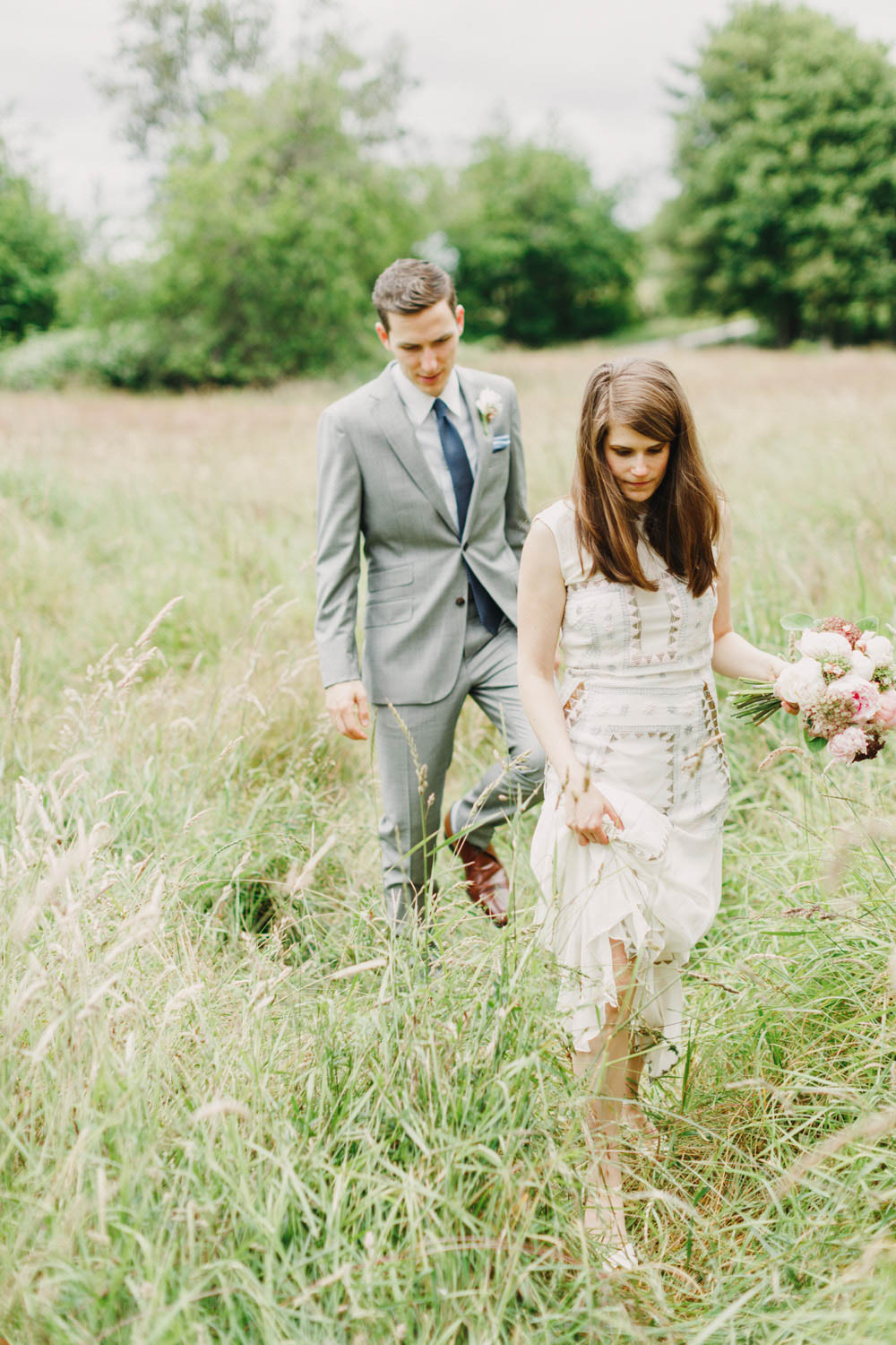 Early-Summer-Wedding-The-Willows-Inn-Michele-M-Waite (13 of 28)
