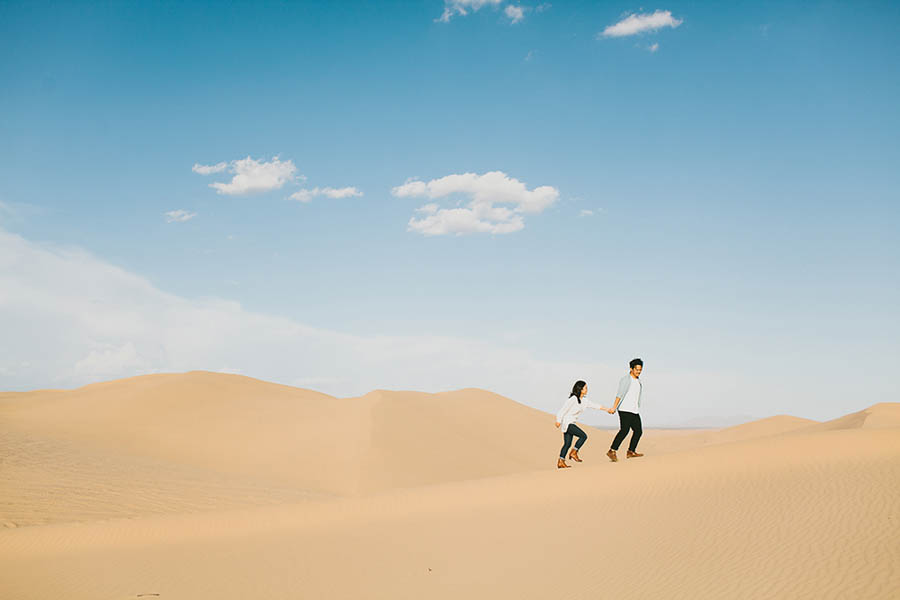 Breathtaking-Engagement-Session-at-the-Imperial-Sand-Dunes-Michael-Ryu (6 of 35)