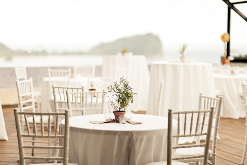 wedding at Punto De Vista with photos by A Brit and a Blonde | junebugweddings.com wedding at Punto De Vista with photos by A Brit and a Blonde | junebugweddings.com