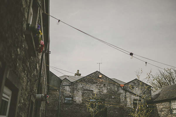 destination wedding in Ireland, photo by Savo Photography | via junebugweddings.com destination wedding in Ireland, photo by Savo Photography | via junebugweddings.com