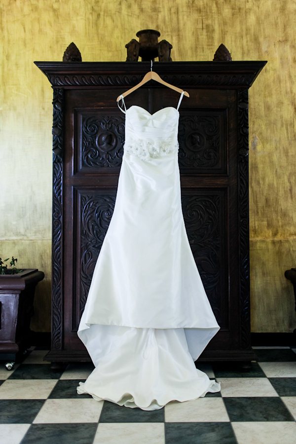 tropical Costa Rica destination wedding with photography by A Brit & A Blonde | junebugweddings.com tropical Costa Rica destination wedding with photography by A Brit & A Blonde | junebugweddings.com