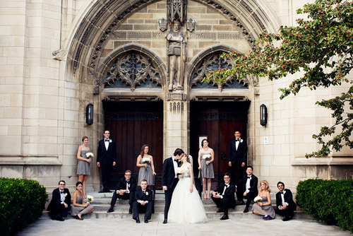 chic and stylish Chicago wedding at The Trump Hotel & Tower, photos by Olivia Leigh Photographie | via junebugweddings.com chic and stylish Chicago wedding at The Trump Hotel & Tower, photos by Olivia Leigh Photographie | via junebugweddings.com