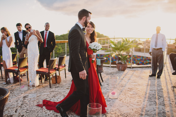 stylish and scenic destination wedding in St. Lucia, photo by C&I Studios | via junebugweddings.com stylish and scenic destination wedding in St. Lucia, photo by C&I Studios | via junebugweddings.com