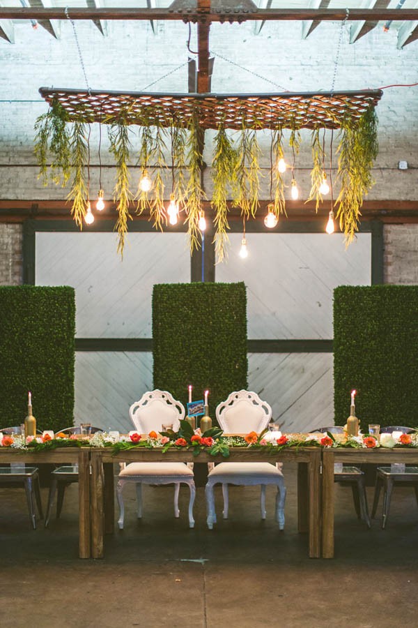 mint-orange-vintage-florida-wedding-artisan-alley-garage-421-600x900