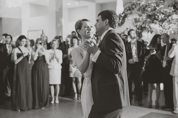 elegant garden wedding at Atlanta Botanical Garden in Atlanta, Georgia, photos by Atlanta wedding photographer Vue Photography | via junebugweddings.com elegant garden wedding at Atlanta Botanical Garden in Atlanta, Georgia, photos by Atlanta wedding photographer Vue Photography | via junebugweddings.com