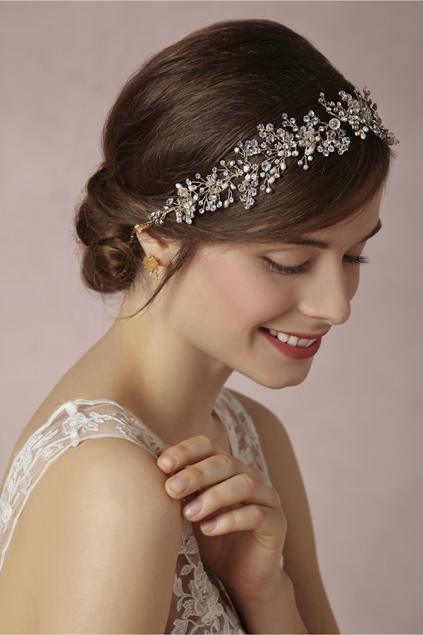 how to get the perfect bohemian bride look with BHLDN | via junebugweddings.com