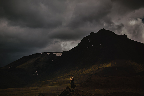 Majestic Icelandic Elopement, Photo by Gabe McClintock | via junebugweddings.com Majestic Icelandic Elopement, Photo by Gabe McClintock | via junebugweddings.com