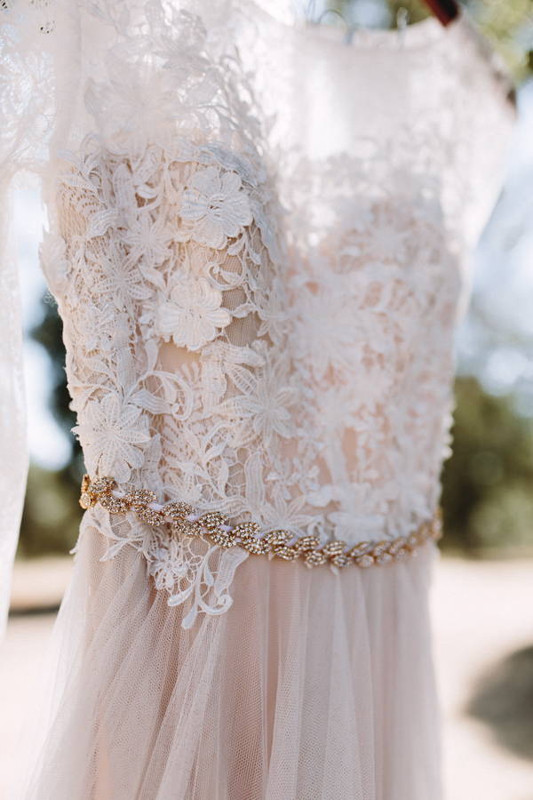 heartfelt-wedding-at-home-in-the-california-countryside-3