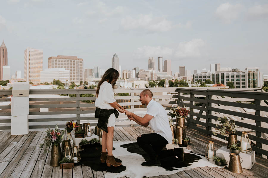 modern-rooftop-proposal-overlooking-the-atlanta-skyline-19