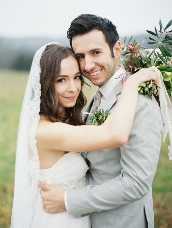romantic pastoral wedding on a Tennessee farm with photos by Erich McVey | via junebugweddings.com romantic pastoral wedding on a Tennessee farm with photos by Erich McVey | via junebugweddings.com