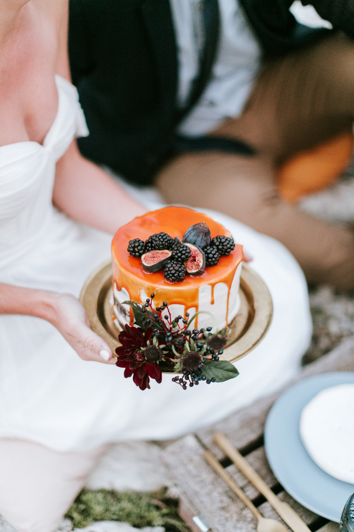 ntimate-mountaintop-wedding-inspiration-at-waterton-lakes-national-park-22