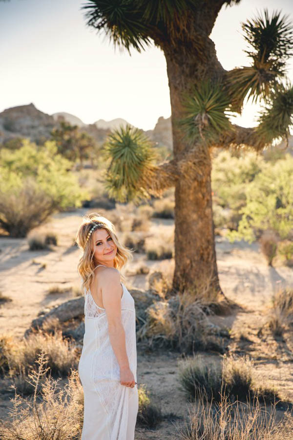 Joshua-Tree-Elopement-Inspiration-Colorful-Southwestern-Vibes-25
