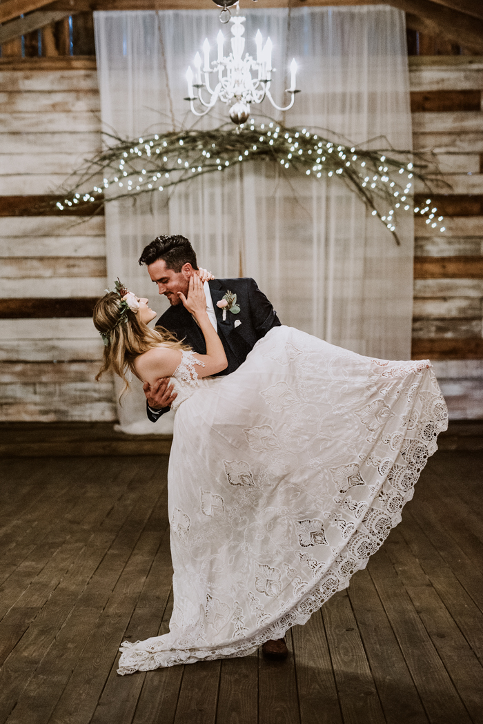 boho-nashville-wedding-inspiration-at-meadow-hill-farm-36