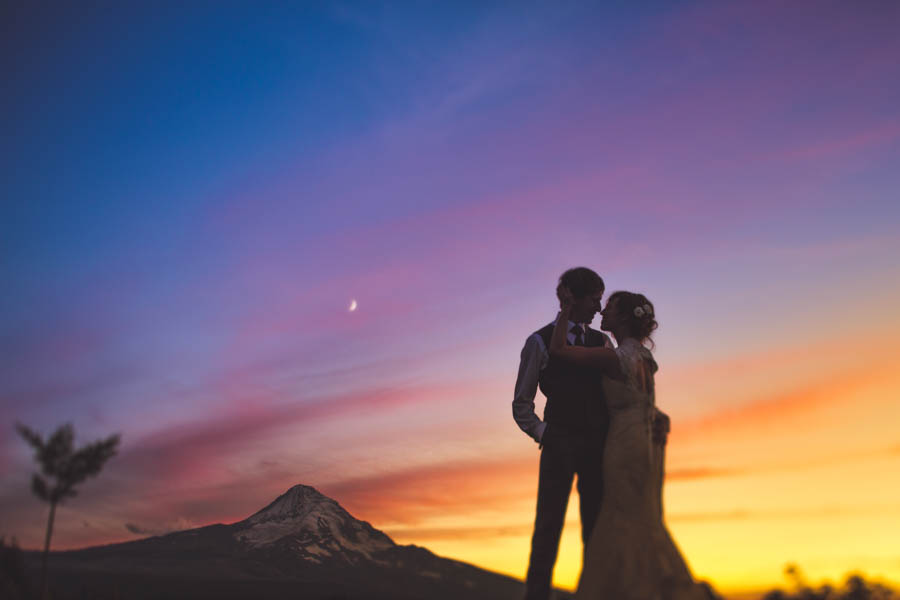 Pacific-Northwest-Wedding-at-Mt-Hood-Organic-Farms-Jeff-Newsom-Photographer-32