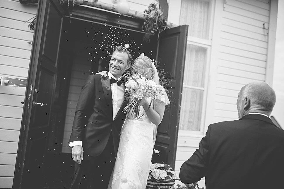 Bohemian-Nordic-Wedding-on-the-Island-of-Bjørnsund (36 of 37)