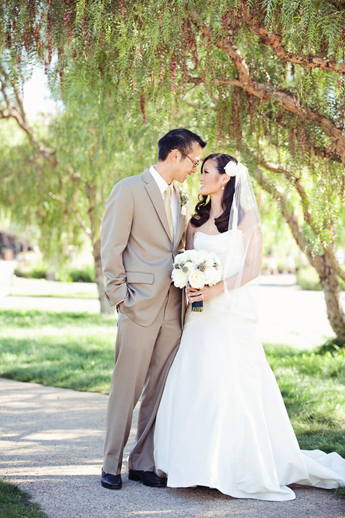 yellow and teal vintage airplane themed wedding at Arroyo Trabuco Golf Club in Missions Viejo, CA, photos by April Smith & Co. yellow and teal vintage airplane themed wedding at Arroyo Trabuco Golf Club in Missions Viejo, CA, photos by April Smith & Co.