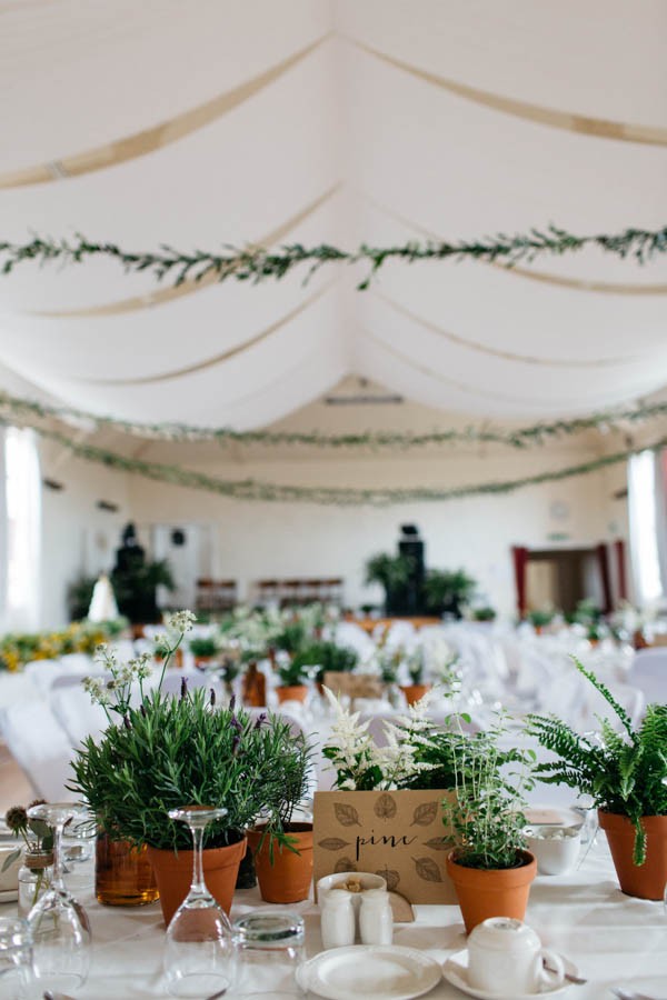 Planters-pots-4-this-portnahaven-hall-wedding-went-totally-natural-by-decorating-with-potted-plants-2-600x900