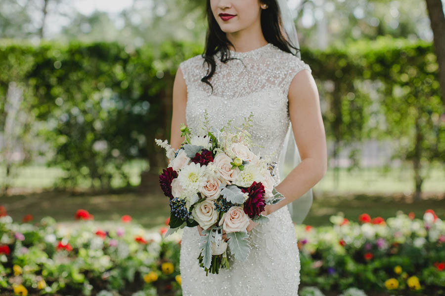 Getting-Married-Grandmas-House-Has-Never-Looked-So-Elegant-9