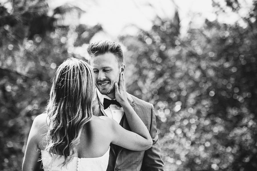 Brazilian-Engagement-Session-in-the-Forest-Tati-Pinho (5 of 19)