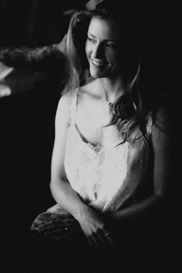 bride getting ready, photo by Bradford Martens | via junebugweddings.com bride getting ready, photo by Bradford Martens | via junebugweddings.com