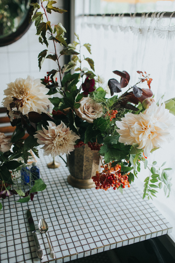 vintage-east-austin-wedding-inspiration-with-an-irish-twist-16