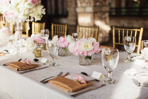 Pretty, classic, pink wedding in Maui from Sweet Pea Events with photos by Sarah & Rocky Photography | via junebugweddings.com Pretty, classic, pink wedding in Maui from Sweet Pea Events with photos by Sarah & Rocky Photography | via junebugweddings.com