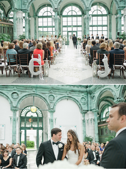 white on white wedding at the historic Flagler Museum in Palm Beach, Florida - photos by Bee Photographie white on white wedding at the historic Flagler Museum in Palm Beach, Florida - photos by Bee Photographie