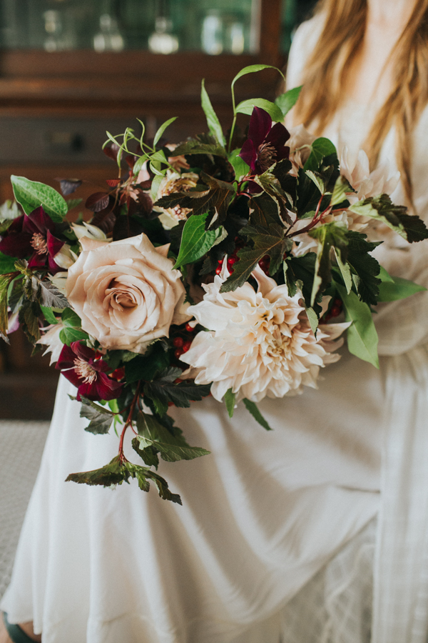 vintage-east-austin-wedding-inspiration-with-an-irish-twist-3