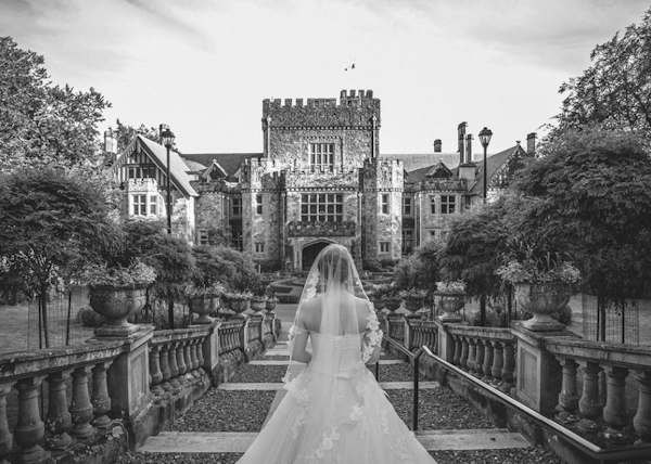 castle wedding at Victoria, British, wedding photo by Ophelia Photography | via junebugweddings.com castle wedding at Victoria, British, wedding photo by Ophelia Photography | via junebugweddings.com
