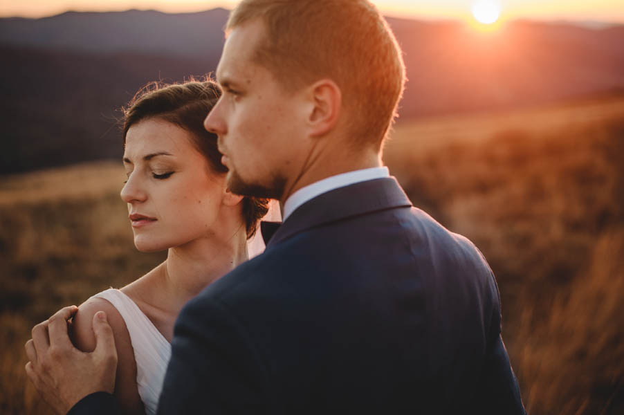 Golden-Post-Wedding-Shoot-in-the-Bieszczady-Mountains-Lmfoto (26 of 34)
