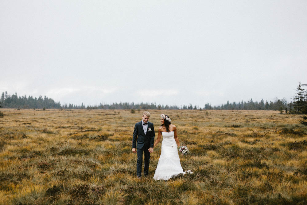 Dreamy-Wedding-Photo-Shoot-in-the-Rain-Kevin-Klein-2430