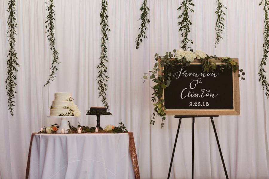 New-Orleans-Inspired-Wedding-Pacific-Northwest-Kiana-Lodge-15