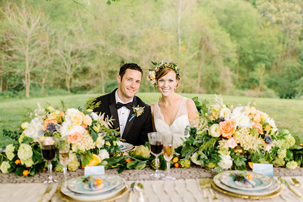 darling countryside wedding inspiration photo shoot, photo by L Hewitt Photography | via junebugweddings.com darling countryside wedding inspiration photo shoot, photo by L Hewitt Photography | via junebugweddings.com